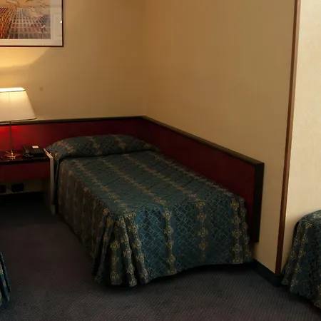 Hotel Jr Amadeus Boloňa