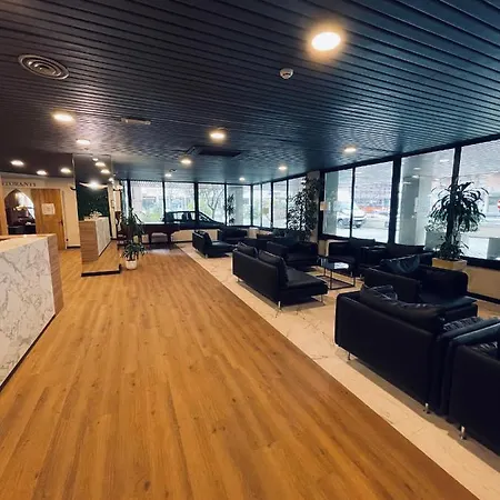Jr Amadeus 4* Boloňa